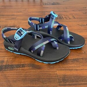 Chaco Women’s Z cloud size 7